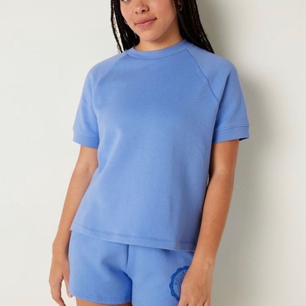 SLEEVE CREWNECK SWEATSHIRT BLUE SIZE M PINK  …